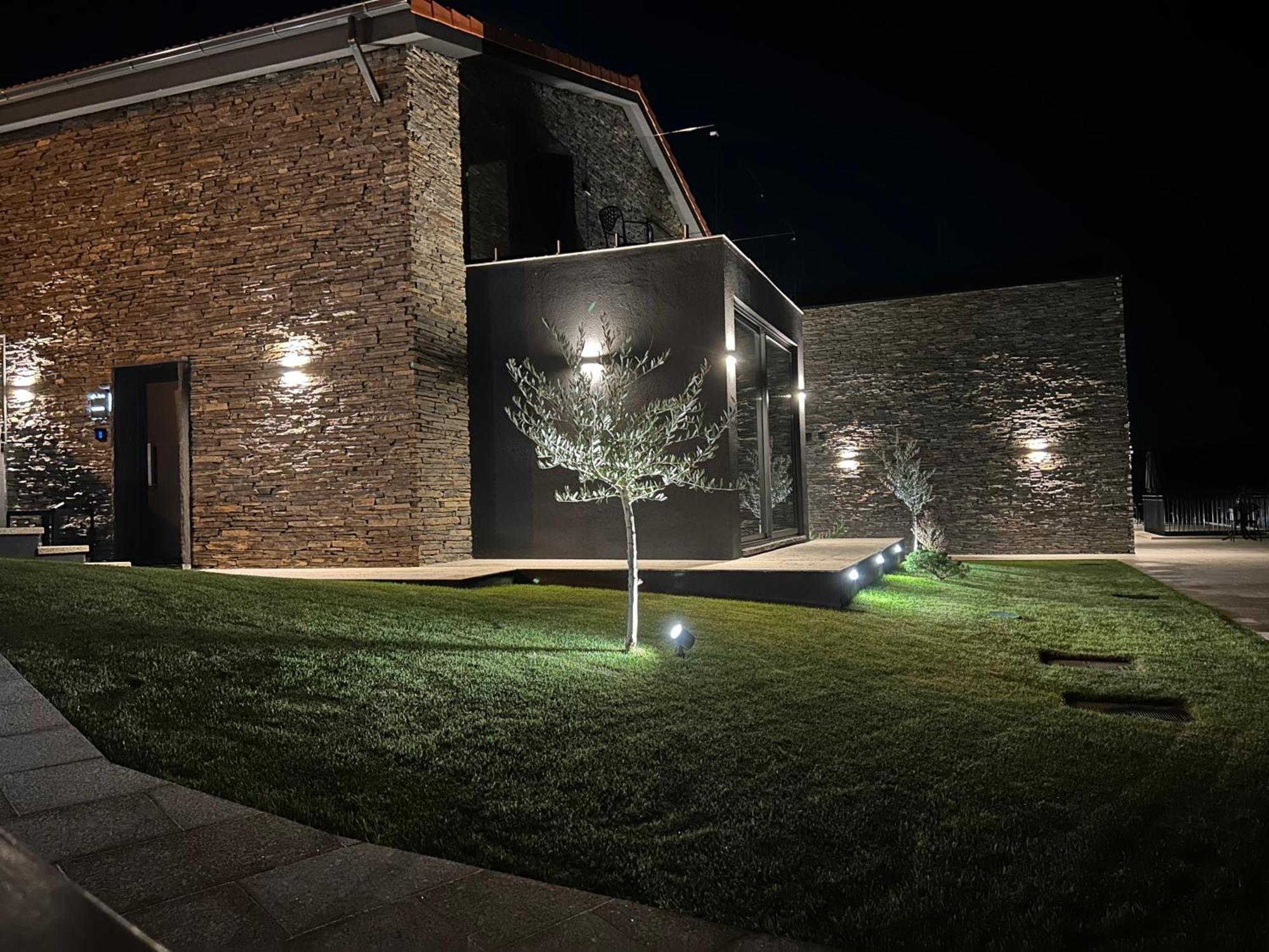 Empreendimento Serra Cortes do Meio ภายนอก รูปภาพ